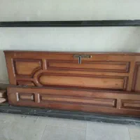 درب ورودی آپارتمان در حدنو با چهار چوب