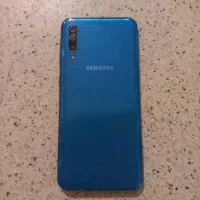 یک عدد گوشی موبایل A50