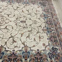 فرش ۹متری۱۰۰۰شانه در حد نو