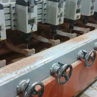 اپراتور سی ان سی و کارگر ساده تولیدی مبلمان