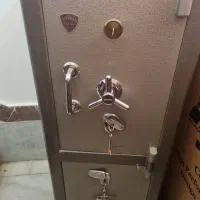 گاو صندوق ۲ طبقه