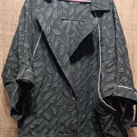 مانتو جلو باز