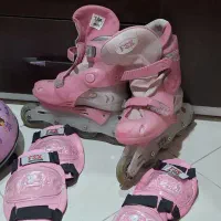 اسکیت برند FOX سایز 38-41 به همراه ست کامل ایمنی|دوچرخه، اسکیت، اسکوتر|اراک, |دیوار