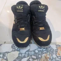 کتونی ادیداس سایز ۴۴