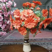 گل وگلدان سفالی