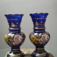 دو عدد گلدان و یه ظرف شکلات خوری