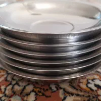 یک دست نعلبکی استیل