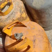 فروش ۳عدد کپسول یک پرسی ۲عددایران گاز