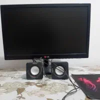 یک عدد کامپیوتر به فروش  می رسد