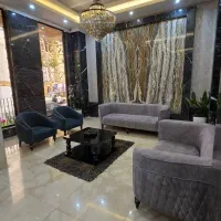 120متر-رو-به-آفتاب-با-3-پارکینگ-نوساز-کلید-نخورده
