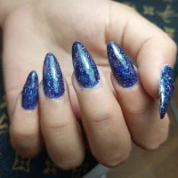 کاشت و مدل ناخن فقط هزینه مواد|خدمات آرایشگری و زیبایی|بیرجند, |دیوار