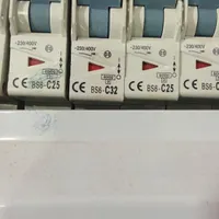 برقکاری لوله کشی جوشکاری در وپنجره