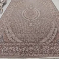 یک تخته فرش ۶ متری