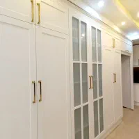 جردن*اسفندیار ۸۶ متر اداری طبقه اول با اصالت و شیک