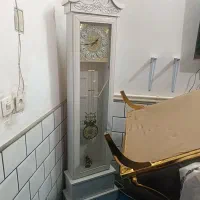 ساعت ایستاده