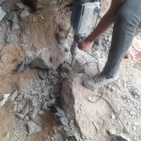 تخریب و بتن کنی کار ماست|خدمات پیشه و مهارت|مرند, |دیوار