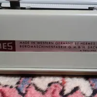 ماشین تایپ (تحریر) کلکسیونی HERMES Baby آلمان غربی|کلکسیون اشیاء عتیقه|تهران, شهر زیبا|دیوار