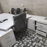 صندلی کنفرانس نیلپر به همراه میز مدیریت وکنفرانس|مبلمان اداری|رشت, انصاری|دیوار