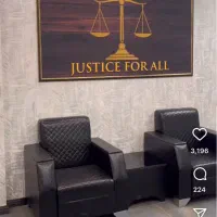 وکیل و مشاور حقوقی