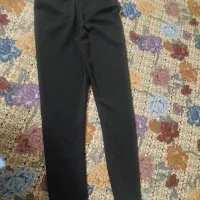 لگ ورزشی مشکی.|لباس|قم, چهل درخت|دیوار