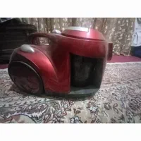 جاروبرقی بوش نیاز به تعمیر سطلی آلمانی اصل|جاروبرقی، جارو شارژی، بخارشو|کرج, چهارصد دستگاه|دیوار