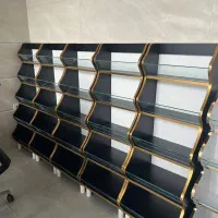 جاحبوباتی 4 قسمتی|فروشگاه و مغازه|گلوگاه, |دیوار