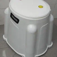 توالت فرنگی پلاستیکی دور بسته