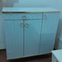 میز تی وی  و جاکفشی