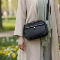 فروش کیف های نو به علت جمع آوری مغازه