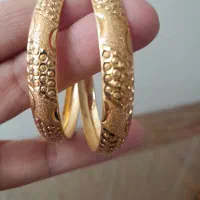 یک جفت النگو طرح طلای روس رنگ ثابت