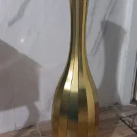 گلدان طلایی