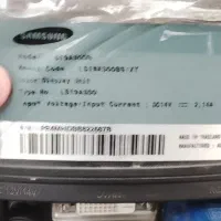 کامپیوتر خانگی همراه با میز وصندلی