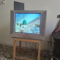 تلویزیون به همراه گیرنده دیجیتال