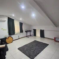 ۱۷۰متر ۴خواب طبقه سوم منطریه