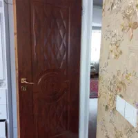 درب چوبی اتاق سالم