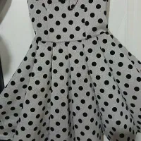 پیراهن دخترانه