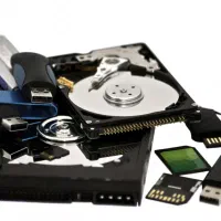 بازیابی اطلاعات هارد،فلش، مموری،موبایل،دوربین|خدمات رایانه‌ای و موبایل|مشهد, عامل|دیوار