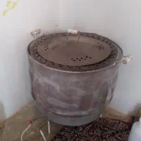 یک عدد تنور گازی سالم مرتب ۱۰عددنان ۲۰عددکلوچه