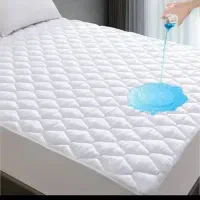 محافظ تخت ضد آب