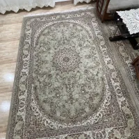 فرش ۷۰۰ شانه