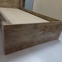 تخت یک نفره ی چوبی درحد نو|تخت و سرویس خواب|مشهد, موسوی قوچانی|دیوار