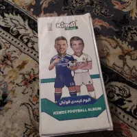 یک آلبوم و 54عدد کارت کیمدی