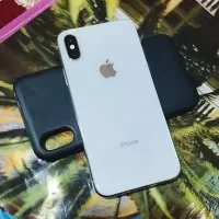 ایفون x