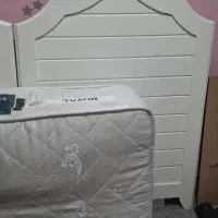 تخت و تشک نوزاد در حد نو....‌تمیز و سالم|تخت و صندلی بچه|رشت, منظریه|دیوار