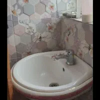 اجاره طبقه دوم خیابان حسینی ۵ پلاک تا خیابان|اجارهٔ خانه و ویلا|شیراز, لب آب|دیوار