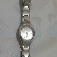 ساعت زنانه در حد نو OMAX