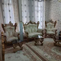 مبل ۹ نفره سالم بدون پارگی و شکستگی کم استفاده شده