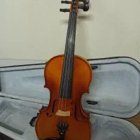 ویولن tf142 ۴/۴ تمیز و صدا عالی