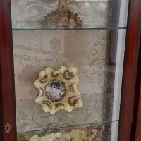 گنجه چوب و معرق کاری و با ظروف داخل ویترین|بوفه، ویترین، کنسول|مشهد, امیریه|دیوار