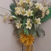سبد گل خارجی با پایه فلزی